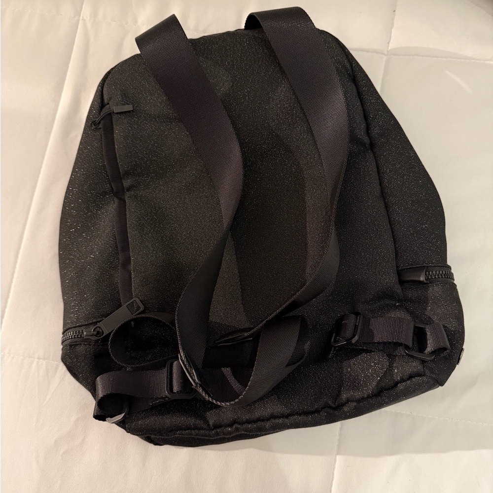 Lululemon Mini Backpack - Picture 3 of 8
